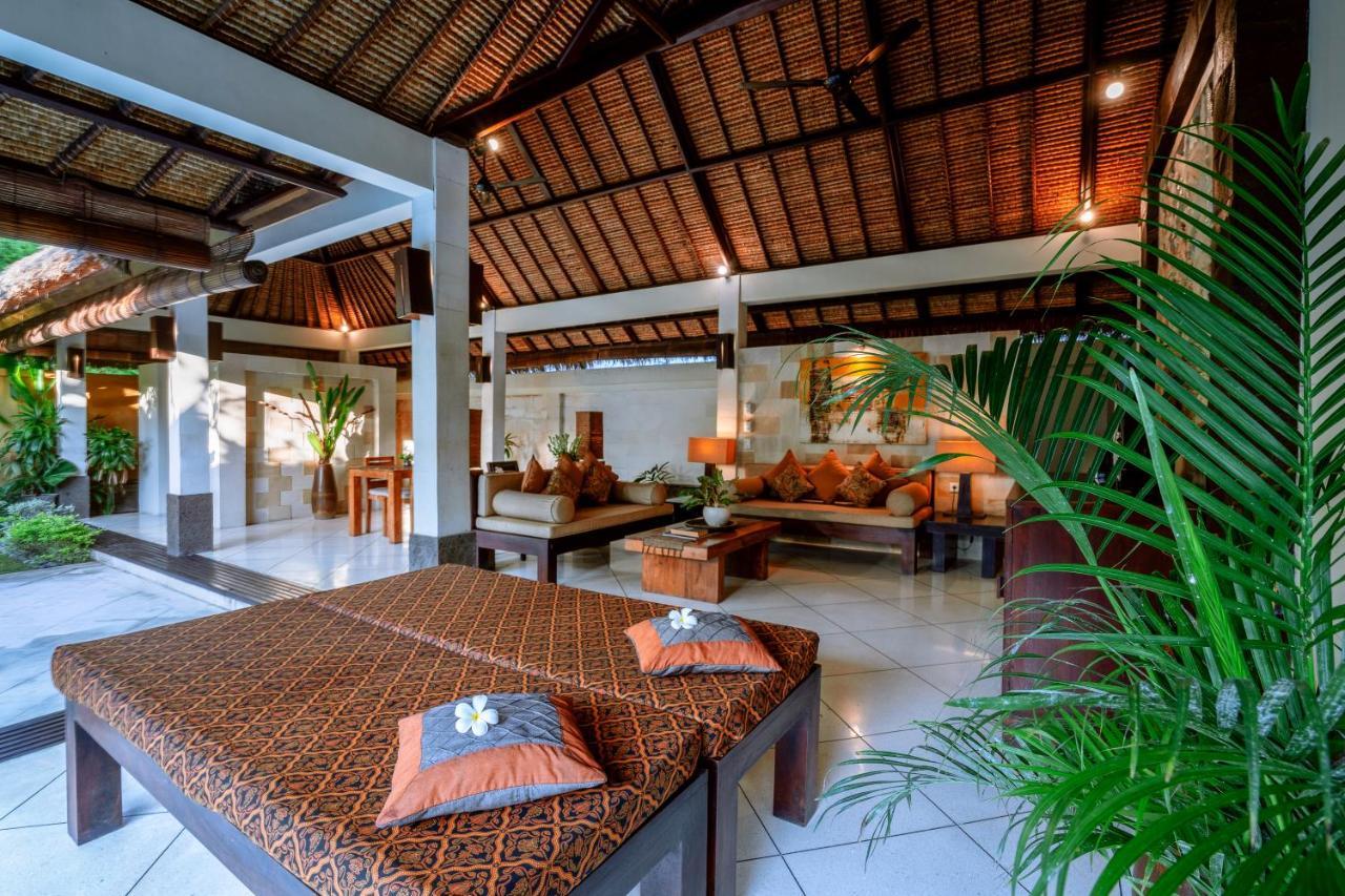 The Maya Seminyak Villas Exterior photo