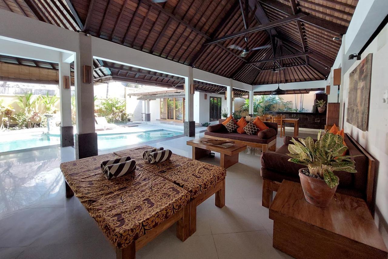 The Maya Seminyak Villas Exterior photo