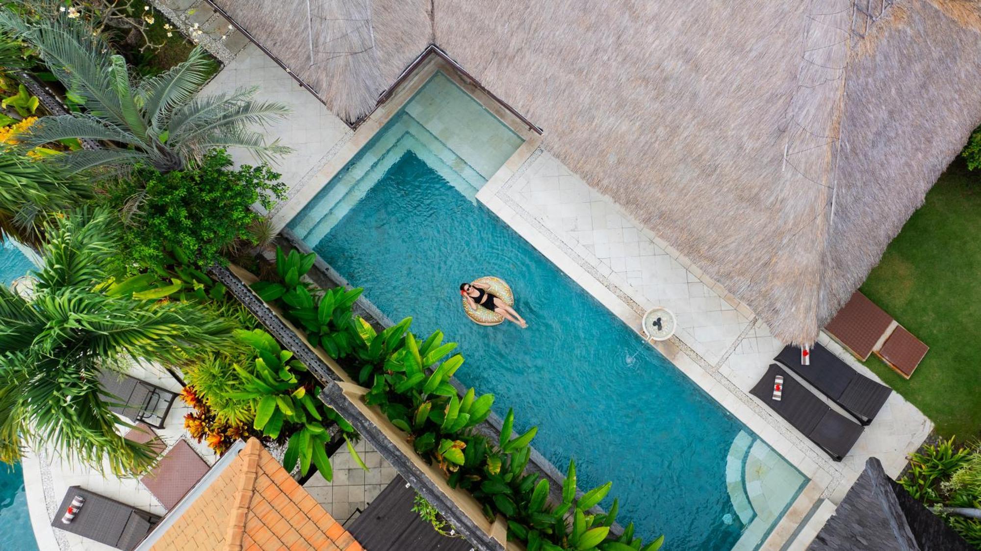 The Maya Seminyak Villas Exterior photo