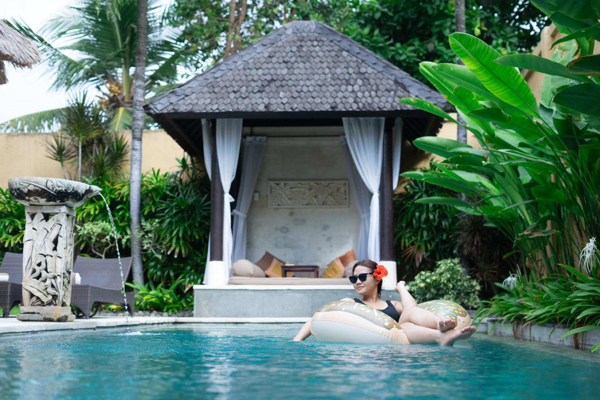 The Maya Seminyak Villas Exterior photo